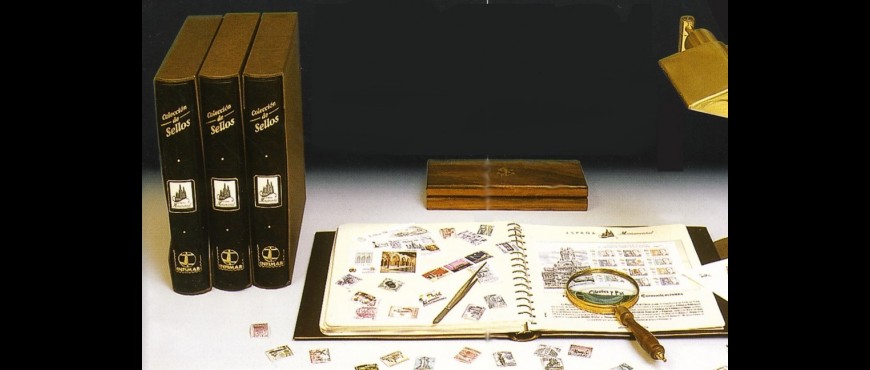 Collection "España Monumental" and philatelic items Collection "España Monumental" and philatelic items