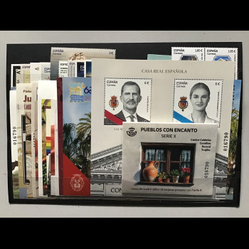 Año completo 2025 con Hojas...